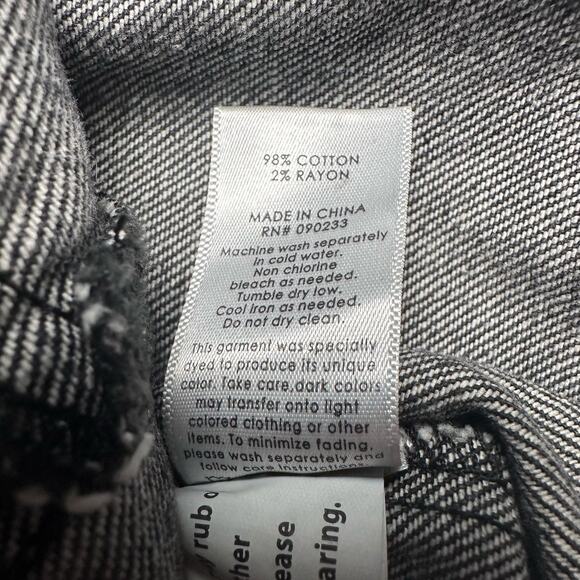 PacSun | Women | Faded Wash Black Stripe Cropped Denim Jacket | Size M-L - Picture 7 of 11